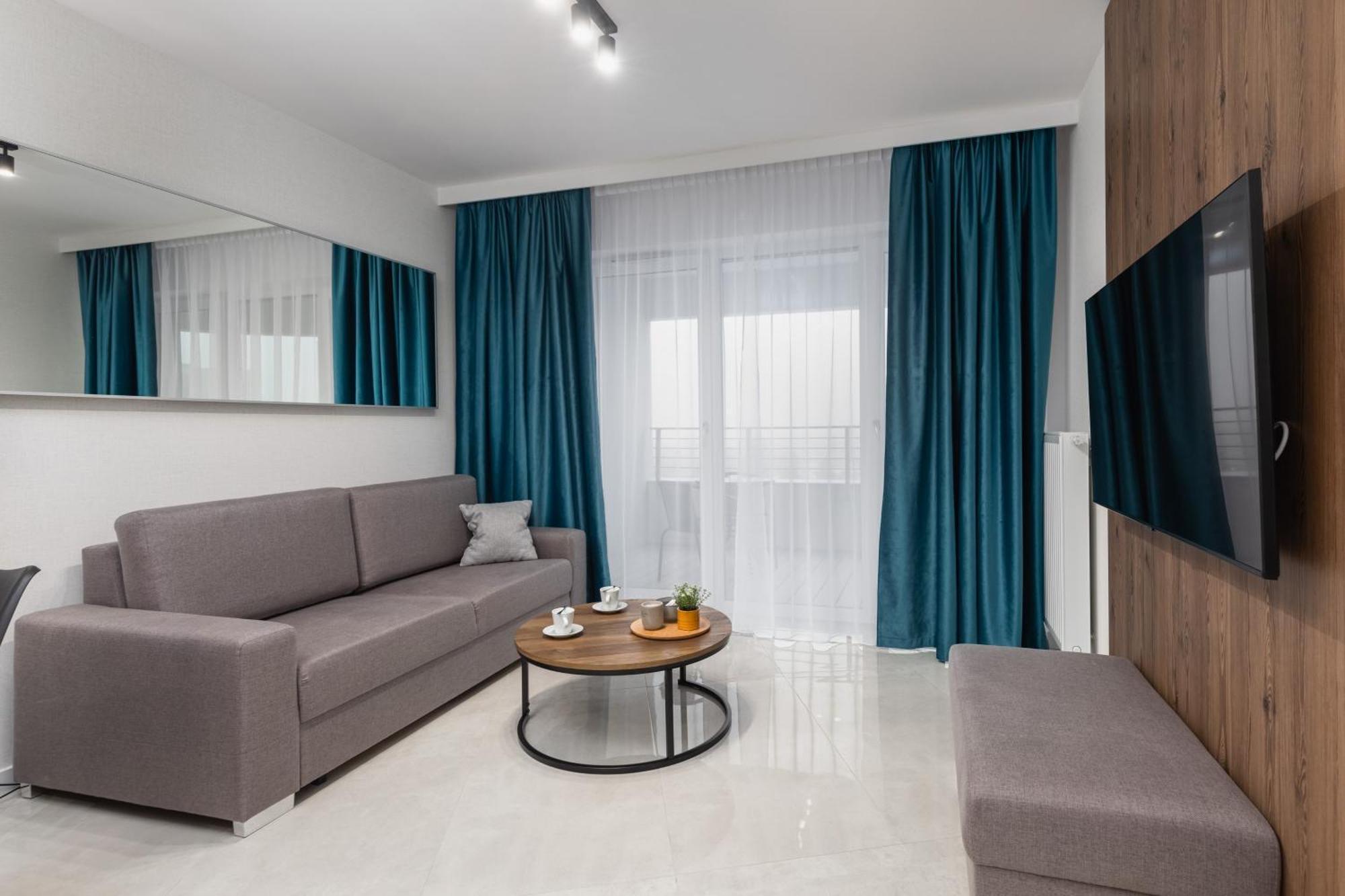 Sun Towers Lux Apartments By Renters Prestige Swinoujscie Exterior photo