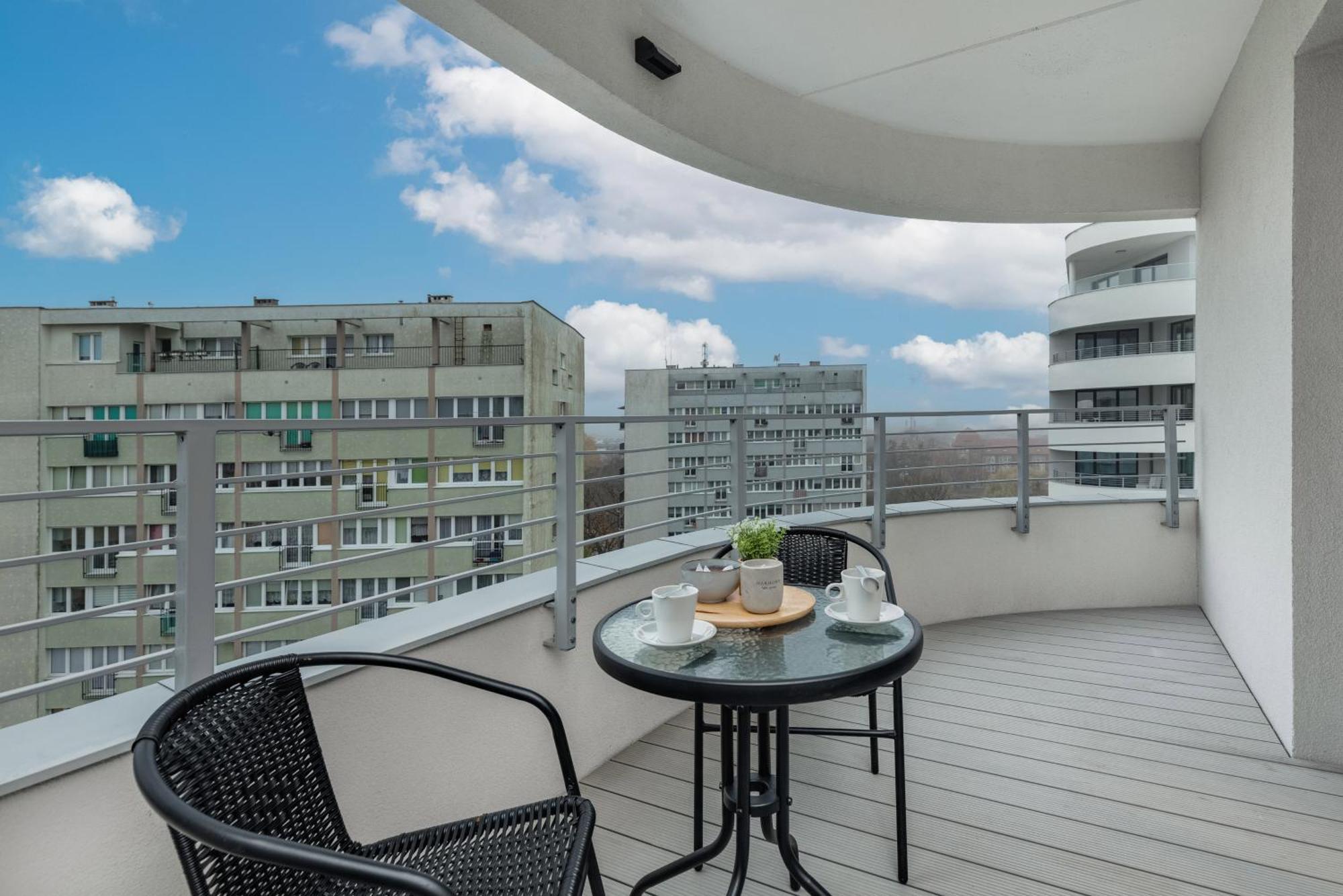 Sun Towers Lux Apartments By Renters Prestige Swinoujscie Exterior photo